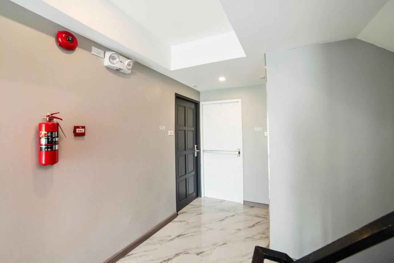 Ongkara Near Bts Thonglor Otel Bangkok Dış mekan fotoğraf